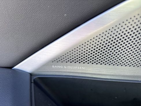 Used 2025 Acura MDX w/ Advance Package image 24