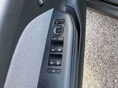 Used 2025 Kia K4 EX FWD image 13