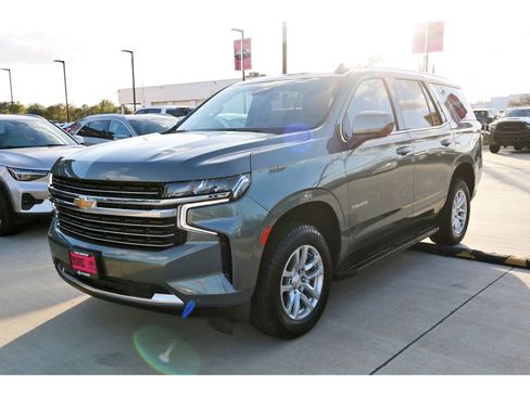 Used 2023 Chevrolet Tahoe LT image 3