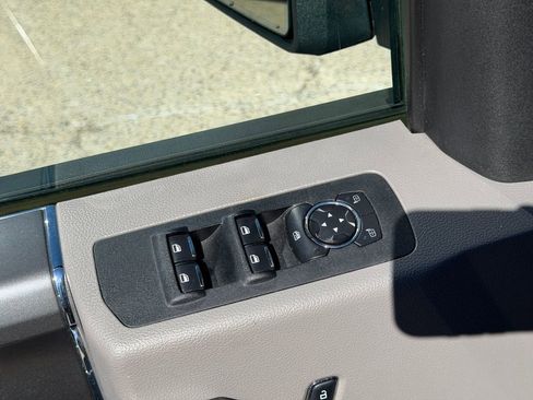 Used 2015 Ford F150 XLT w/ Equipment Group 301A Mid RWD image 24
