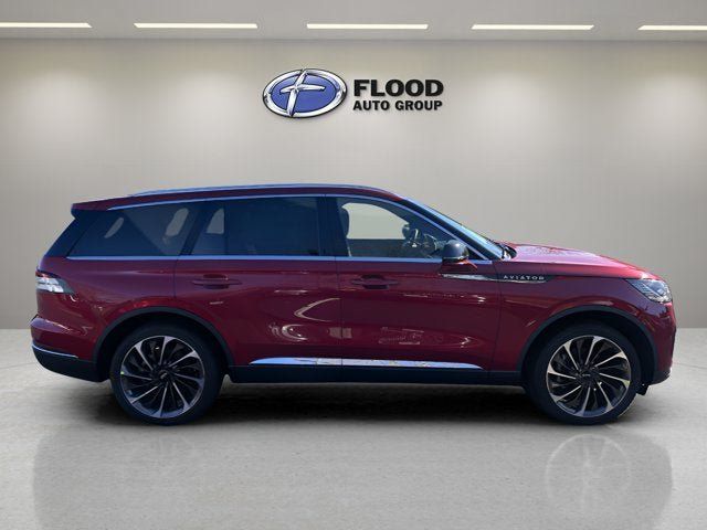 New 2026 Lincoln Aviator Reserve AWD/4WD image 4