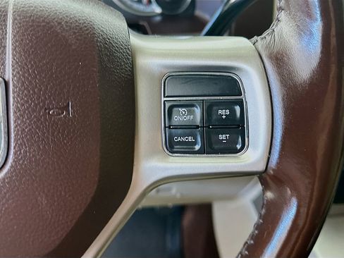 Used 2017 RAM 2500 Laramie w/ Convenience Group AWD/4WD image 27