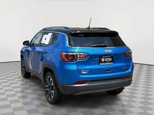 Used 2022 Jeep Compass Limited AWD/4WD image 5