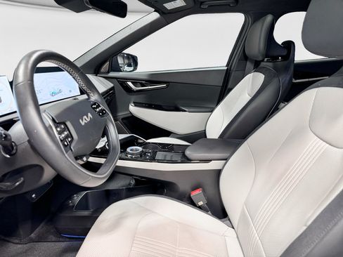 Used 2023 Kia EV6 GT-Line w/ GT-Line White Seat Package AWD/4WD image 18