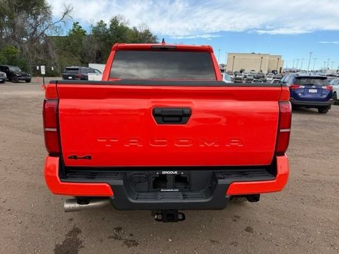 Used 2024 Toyota Tacoma TRD Sport AWD/4WD image 5