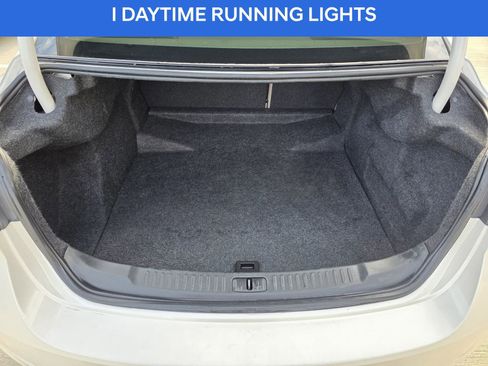 Used 2013 Chevrolet Malibu LT image 18