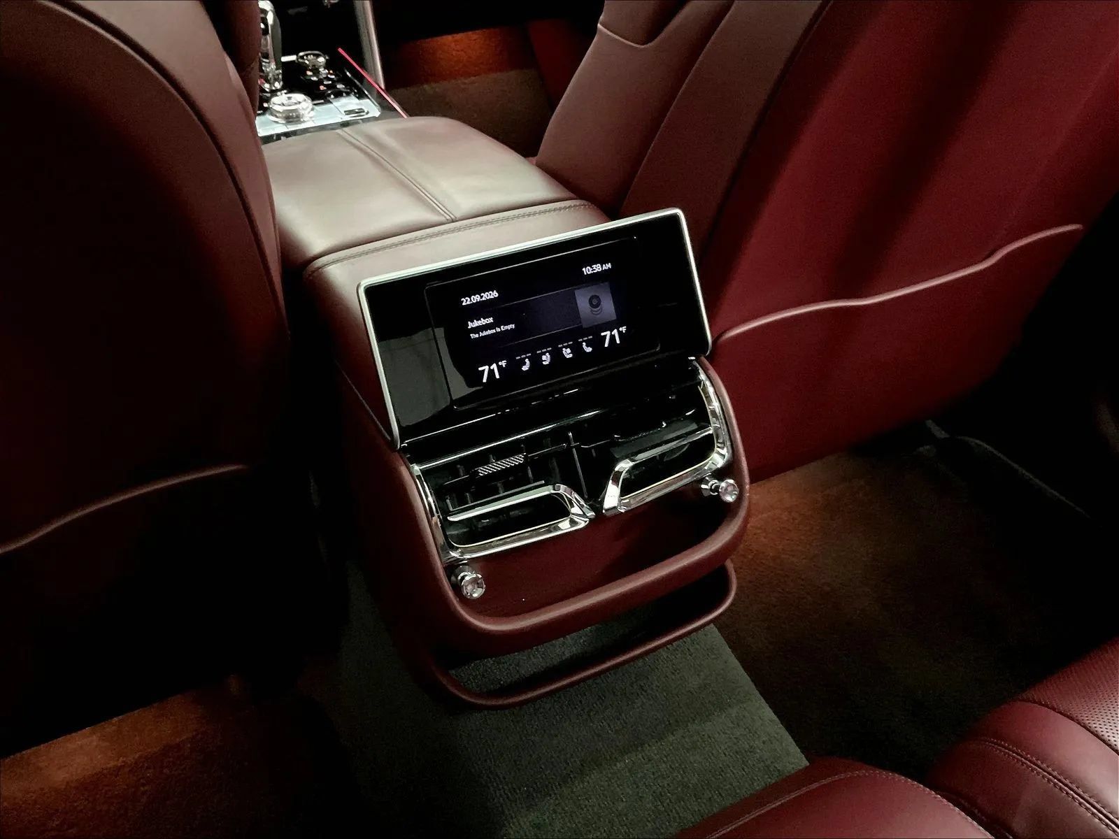 Used 2021 Bentley Flying Spur V8 AWD/4WD image 18