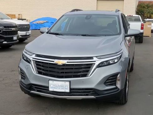 Used 2023 Chevrolet Equinox LT FWD image 4