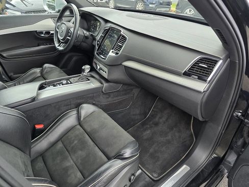 Used 2019 Volvo XC90 T6 R-Design w/ Protection Package image 38