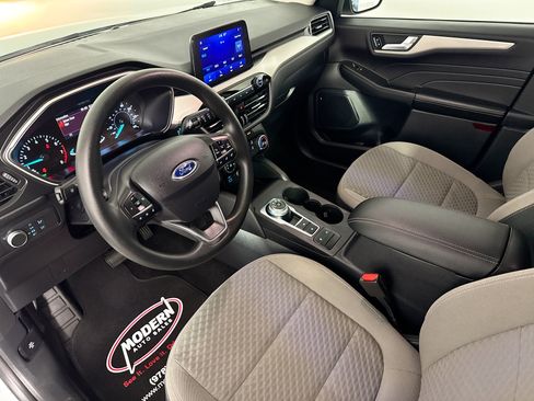 Used 2021 Ford Escape SE AWD/4WD image 15