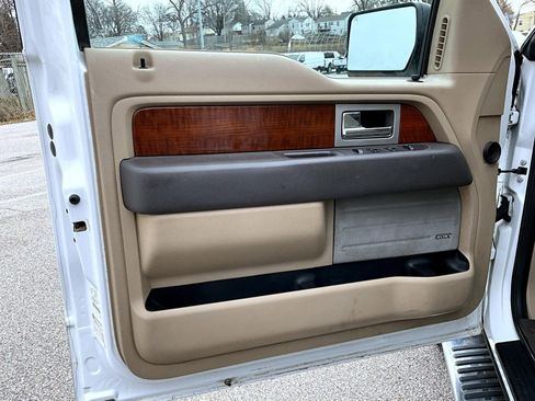 Used 2010 Ford F150 Lariat image 11