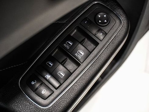 Used 2022 Dodge Charger Scat Pack image 19