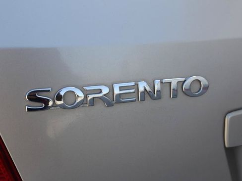 Used 2006 Kia Sorento 4WD image 23