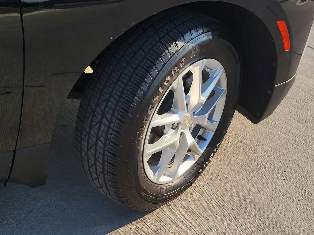 Used 2023 Chevrolet Equinox LT AWD/4WD image 15