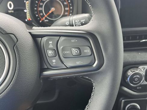 New 2026 Jeep Gladiator Sport AWD/4WD image 19