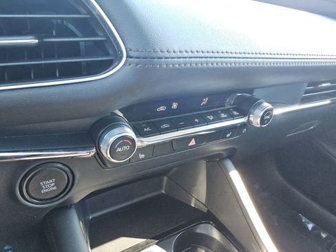 Used 2025 MAZDA MAZDA3 s image 42