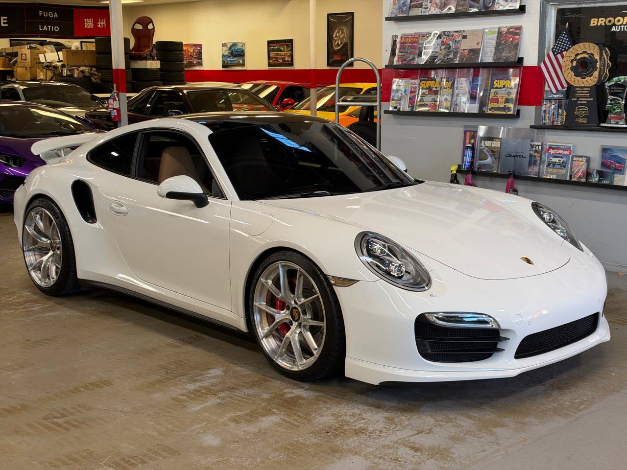 Used 2014 Porsche 911 4 Coupe AWD/4WD image 4