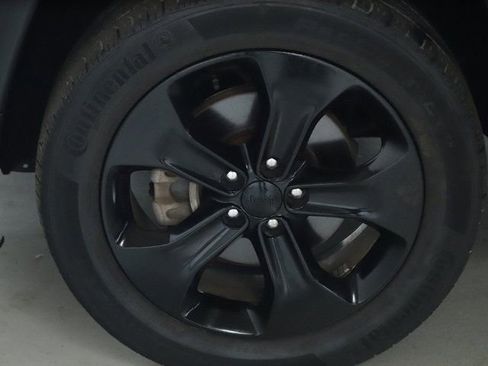 Used 2018 Jeep Compass Latitude w/ Popular Equipment Group image 36