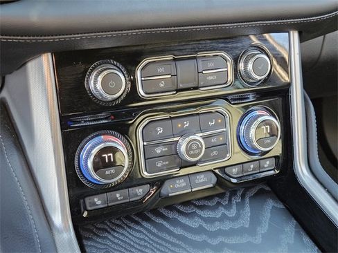 Used 2022 GMC Yukon Denali image 20