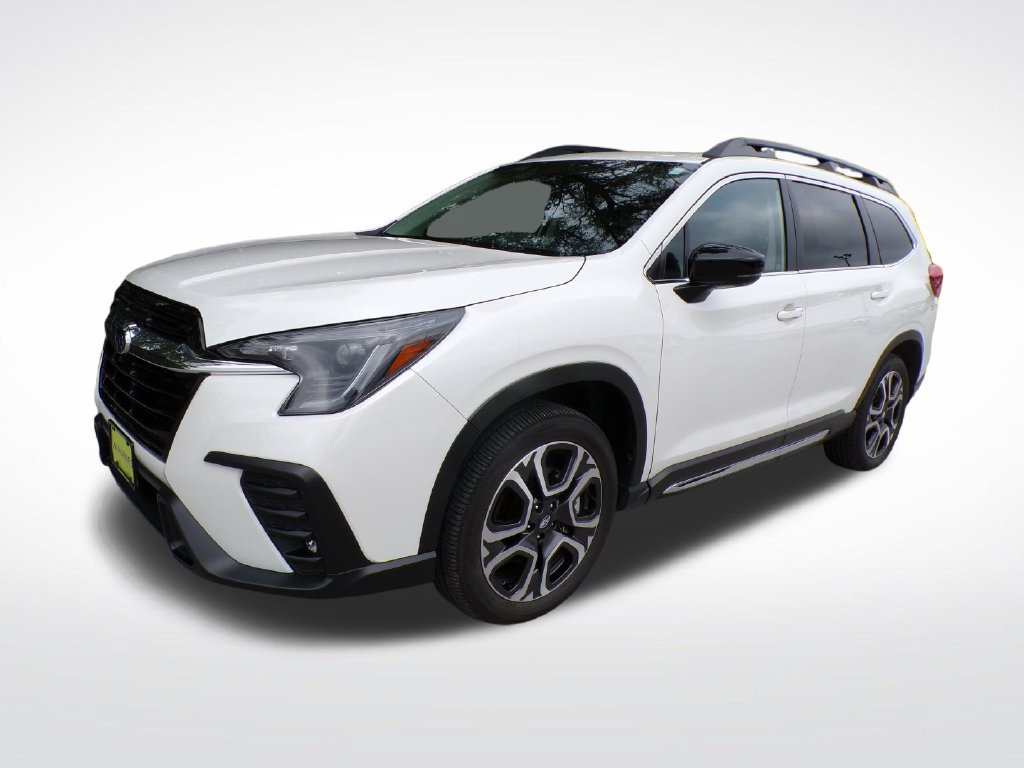 Used 2026 Subaru Ascent Limited w/ Popular Package #2 AWD/4WD image 2