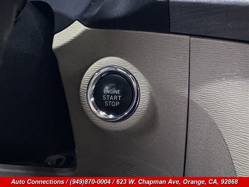 Used 2009 Toyota Venza AWD image 18
