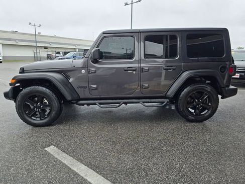 Used 2019 Jeep Wrangler Unlimited Sport AWD/4WD image 27
