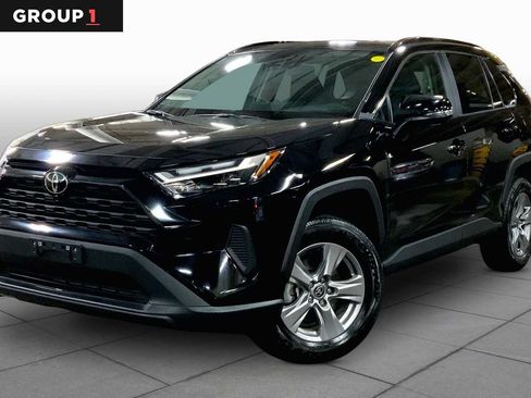 Used 2024 Toyota RAV4 XLE w/ Convenience Package AWD/4WD image 1