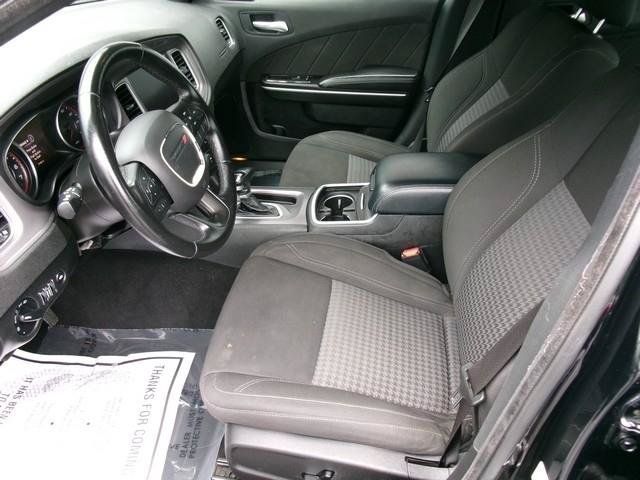 Used 2023 Dodge Charger SXT RWD image 18