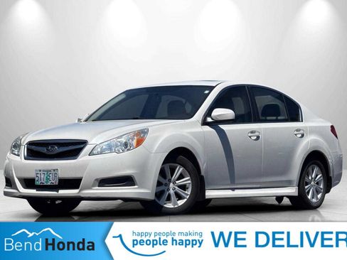 Used 2010 Subaru Legacy 2.5i Premium AWD/4WD image 1