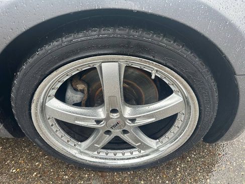 Used 2010 Hyundai Genesis 2.0T RWD image 25