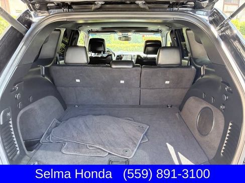 Used 2019 Jeep Grand Cherokee Altitude RWD image 24