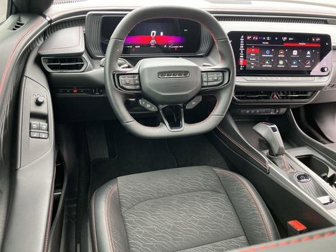 Used 2025 Dodge Charger R/T w/ Quick Order Package 25M R/T image 14