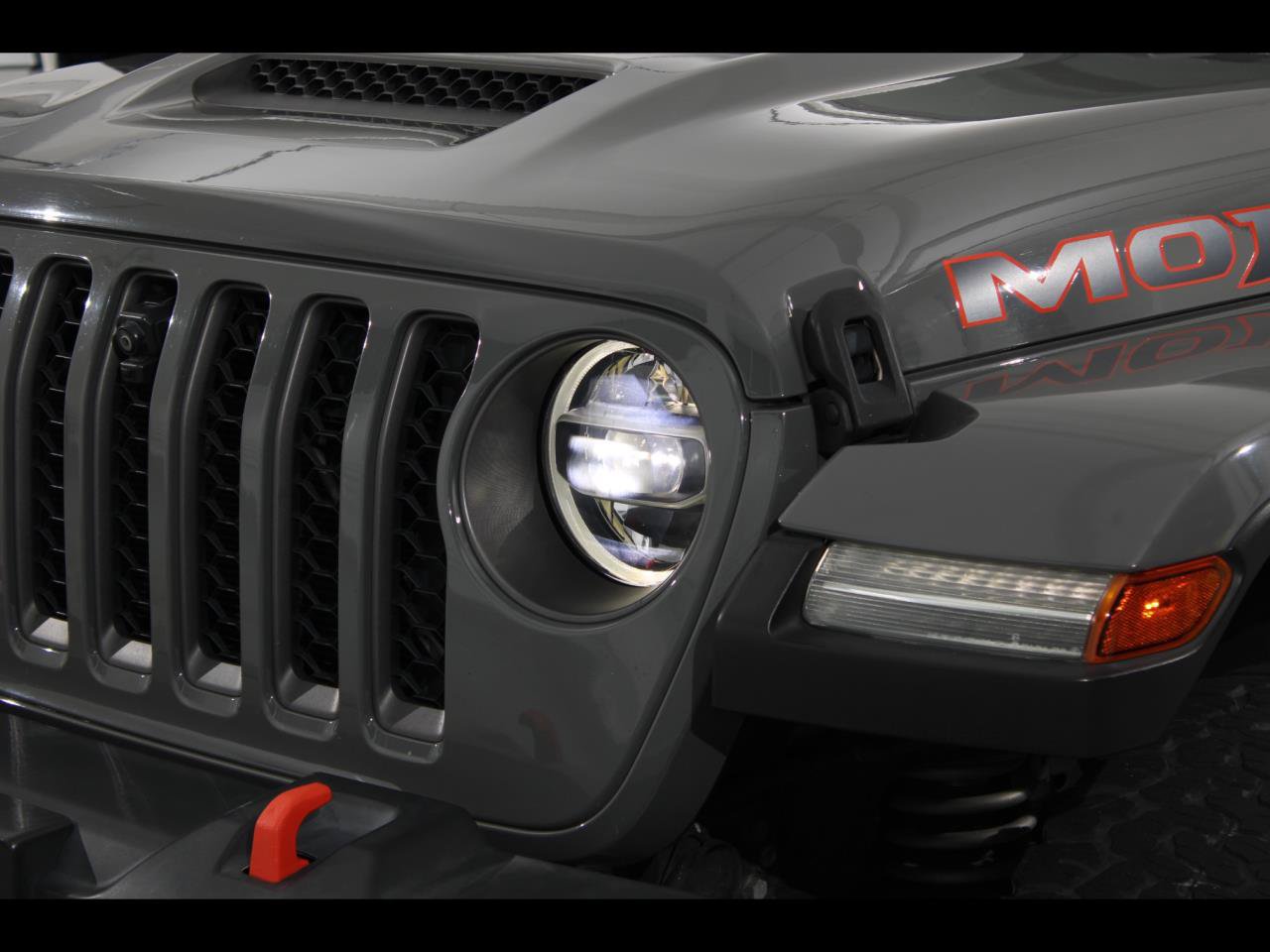Used 2021 Jeep Gladiator Mojave AWD/4WD image 9