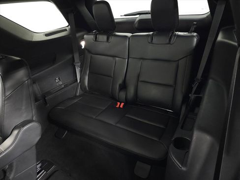 Used 2020 Ford Explorer Limited w/ Class III Trailer Tow Package image 39