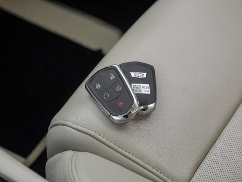 Used 2018 Cadillac XTS Luxury FWD image 59