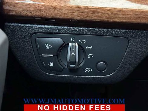 Used 2021 Audi Q5 Premium Plus w/ Premium Plus Package image 37