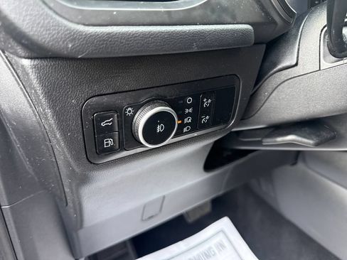 Used 2024 Ford Escape SE FWD image 35