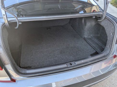 Used 2018 Volkswagen Passat 2.0T SE image 26