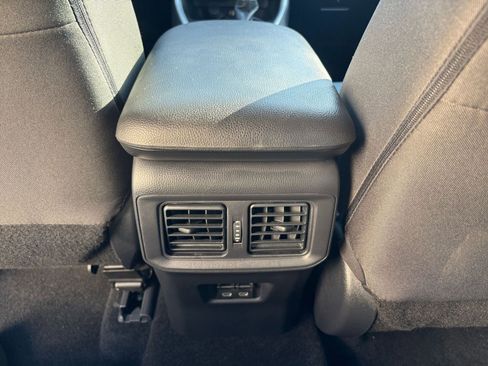 Used 2025 Toyota RAV4 XLE image 35