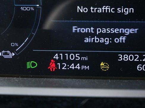 Certified 2023 Audi e-tron Prestige w/ Prestige Package image 11