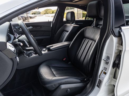 Used 2016 Mercedes-Benz CLS 400 image 5