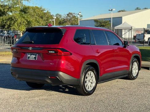 Used 2025 Toyota Grand Highlander FWD image 13