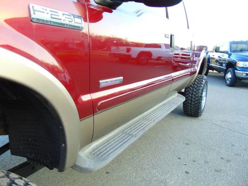 Used 2005 Ford F250 Lariat image 75