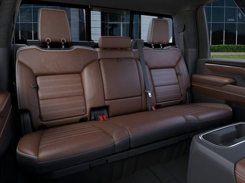 New 2026 GMC Sierra 2500 Denali Ultimate AWD/4WD image 17