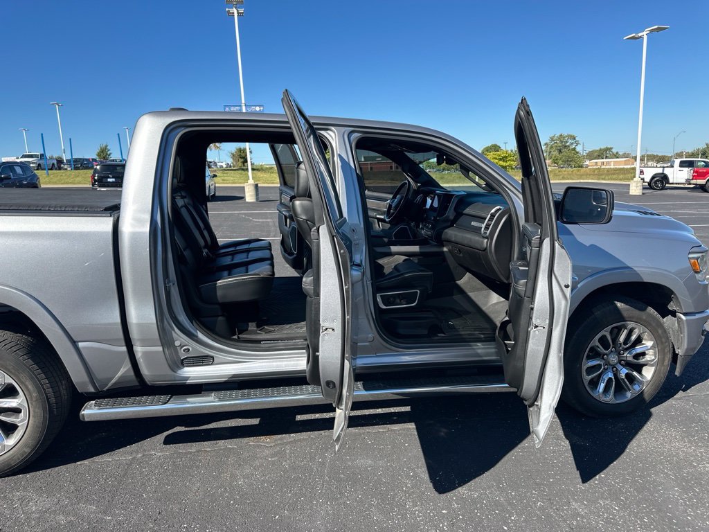 Used 2020 RAM 1500 Laramie w/ Sport Appearance Package AWD/4WD image 20