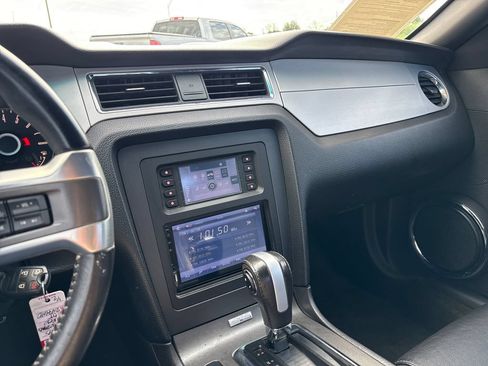 Used 2014 Ford Mustang GT RWD image 24