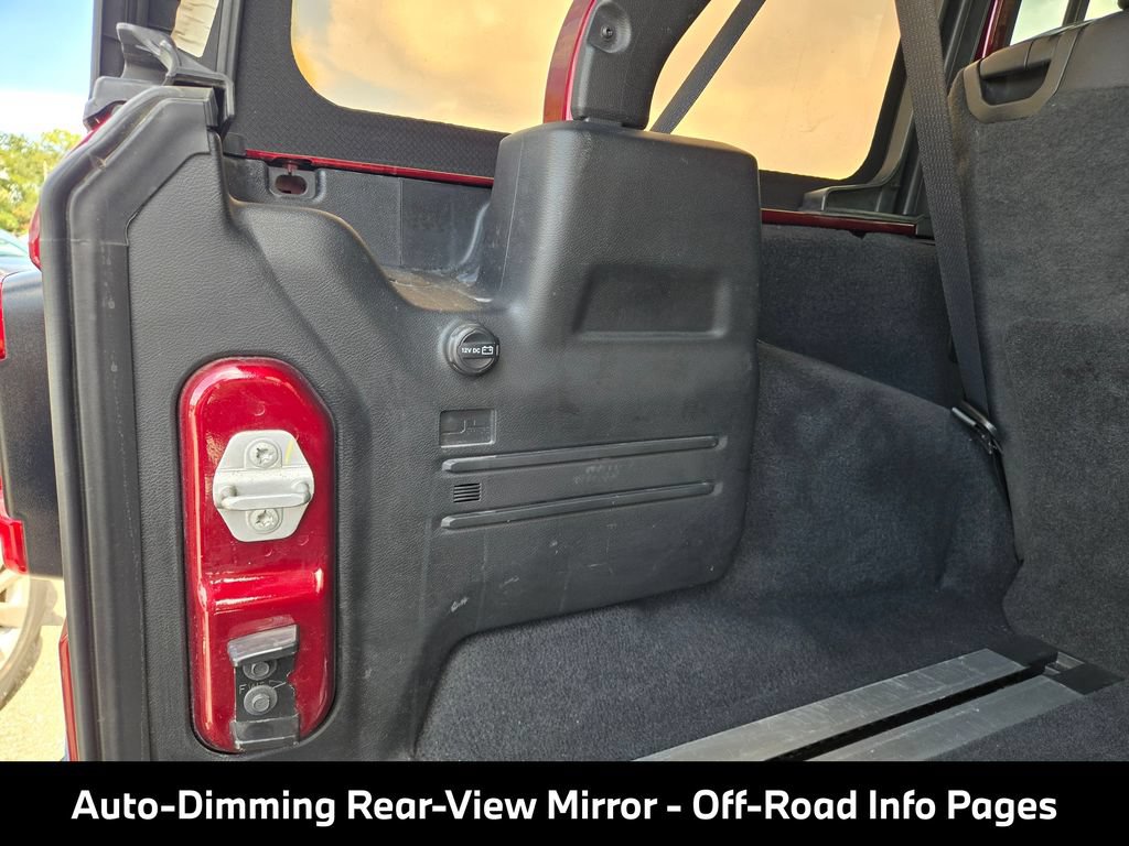 Used 2021 Jeep Wrangler Unlimited Rubicon AWD/4WD image 20