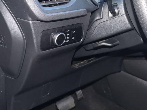 Used 2025 Ford Escape ST-Line AWD/4WD image 21