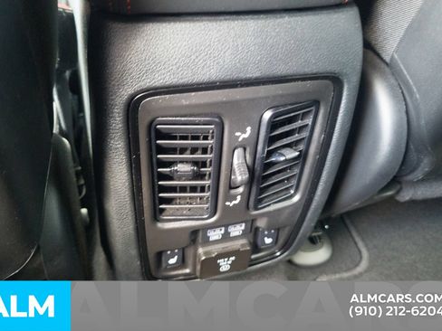 Used 2024 Dodge Durango R/T w/ Blacktop Package AWD/4WD image 23