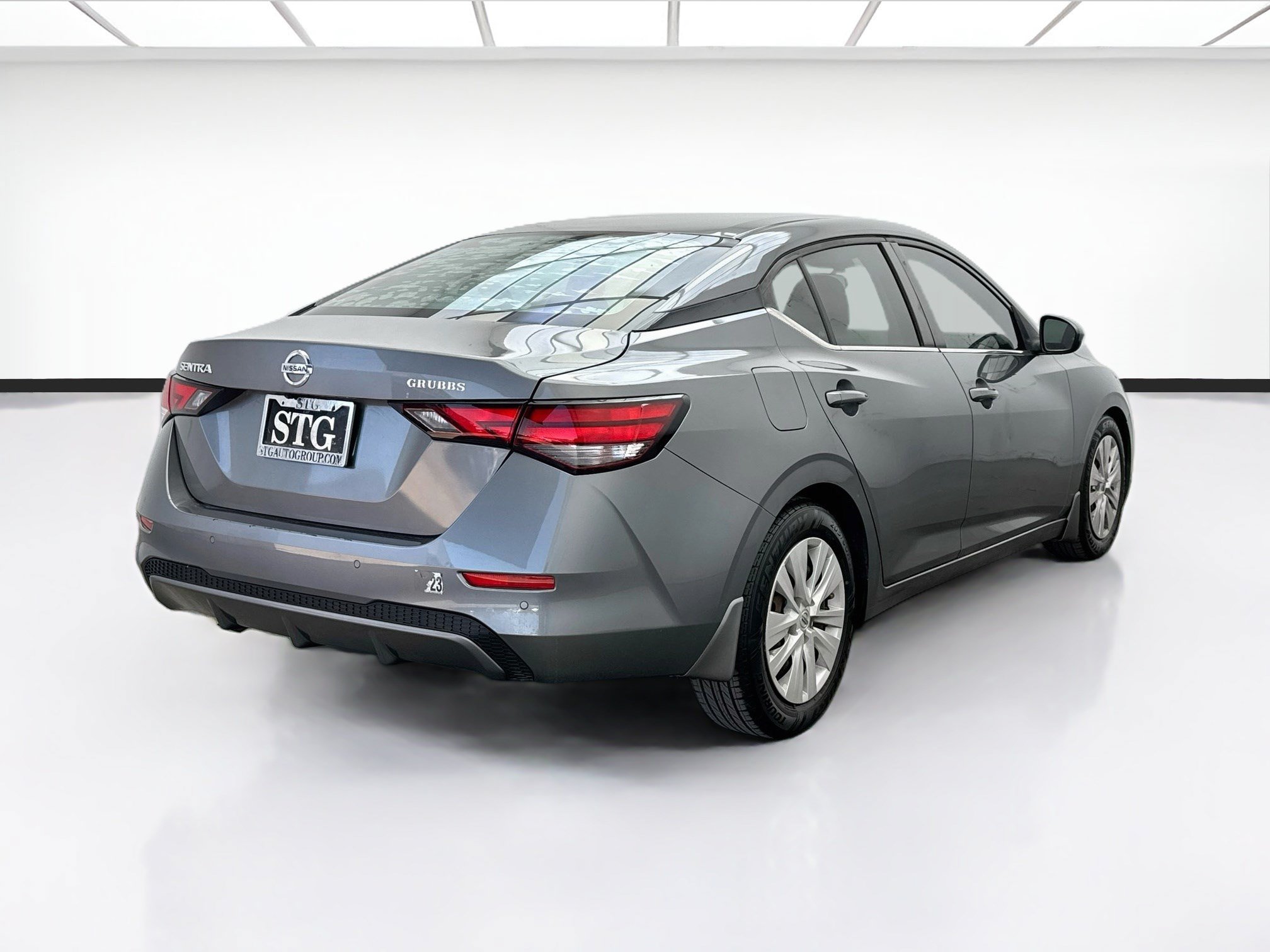 Used 2020 Nissan Sentra S FWD image 4